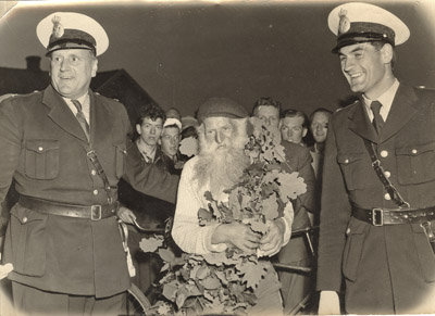 stc3a5lfarfar-i-ljungby-1951-foto-arne-mc3a5rtensson400-fileminimizer