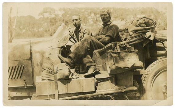 e70ba6ff-2973-47aa-af38-c99a9dfe13af_570