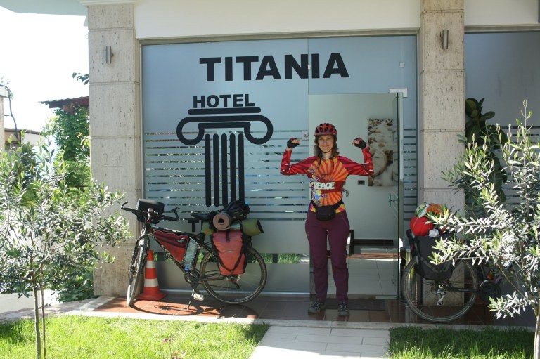 60205447_2335314416743925_4531827604138754048_o